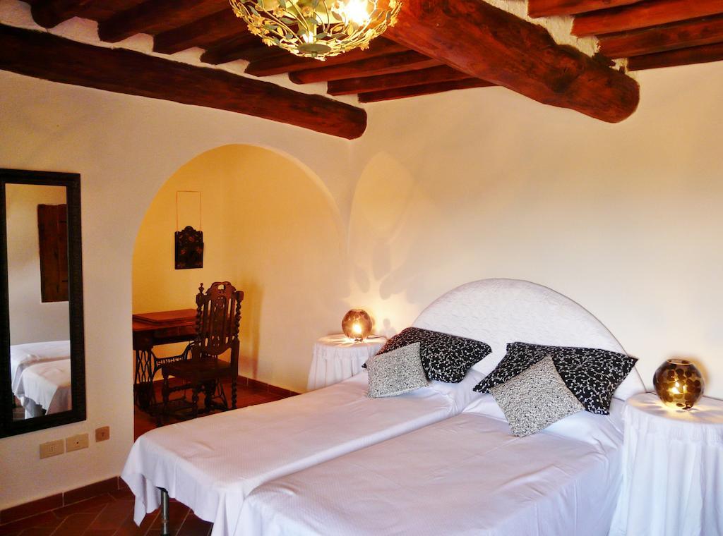 Podere Patrignone Guest House Кастелина ин Кианти Стая снимка