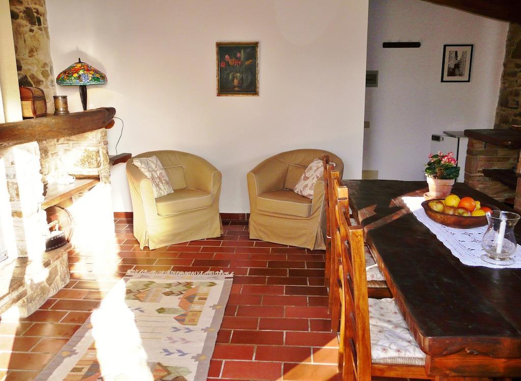 Podere Patrignone Guest House Кастелина ин Кианти Стая снимка