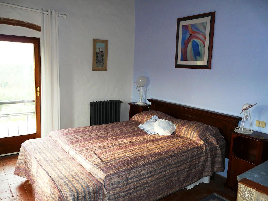 Podere Patrignone Guest House Кастелина ин Кианти Стая снимка